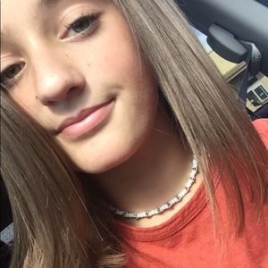 Meet your Posher, Ellie